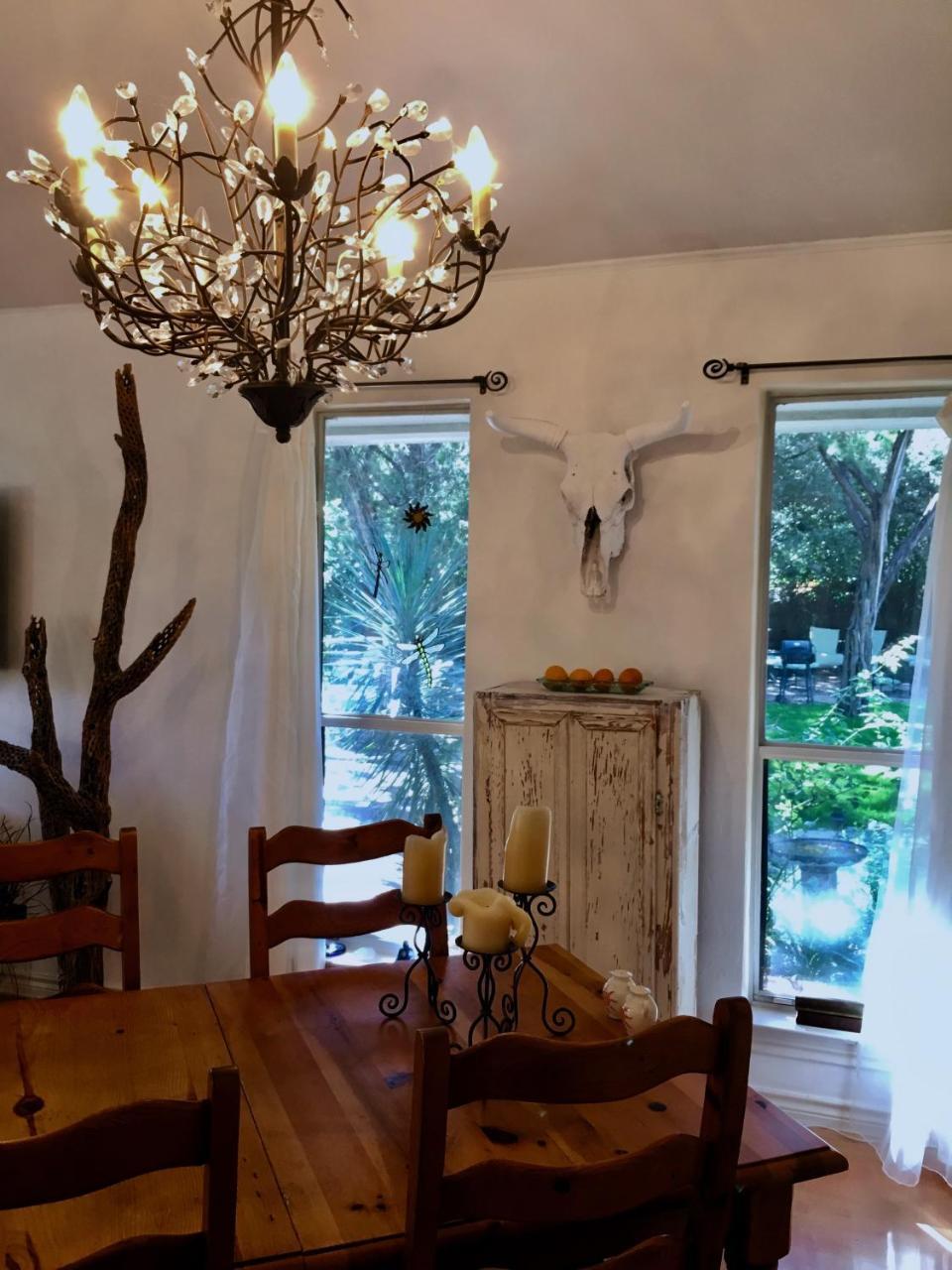 Casa Del Sol Bed And Breakfast Lakeway Exterior photo